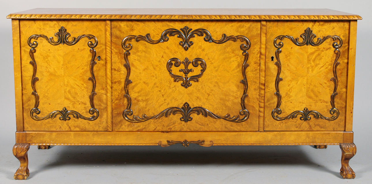 SIDEBOARD, björk, chippendalestil.