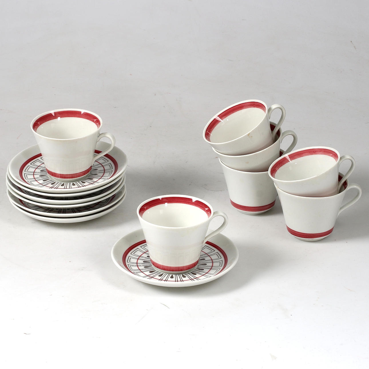 KAFFEKOPPAR och FAT, 14 delar, porslin, VB, Rörstrand, 1900-talets mitt ...