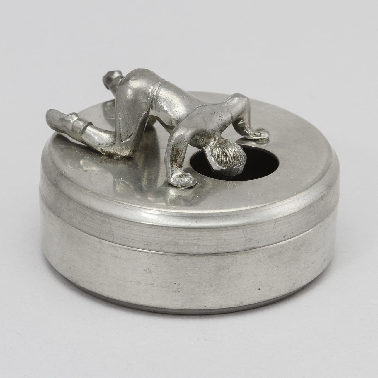 MANCHETTKNAPPSASK, tenn, Widerholm & Dahlberg, Eskilstuna, 1930-1940-tal.