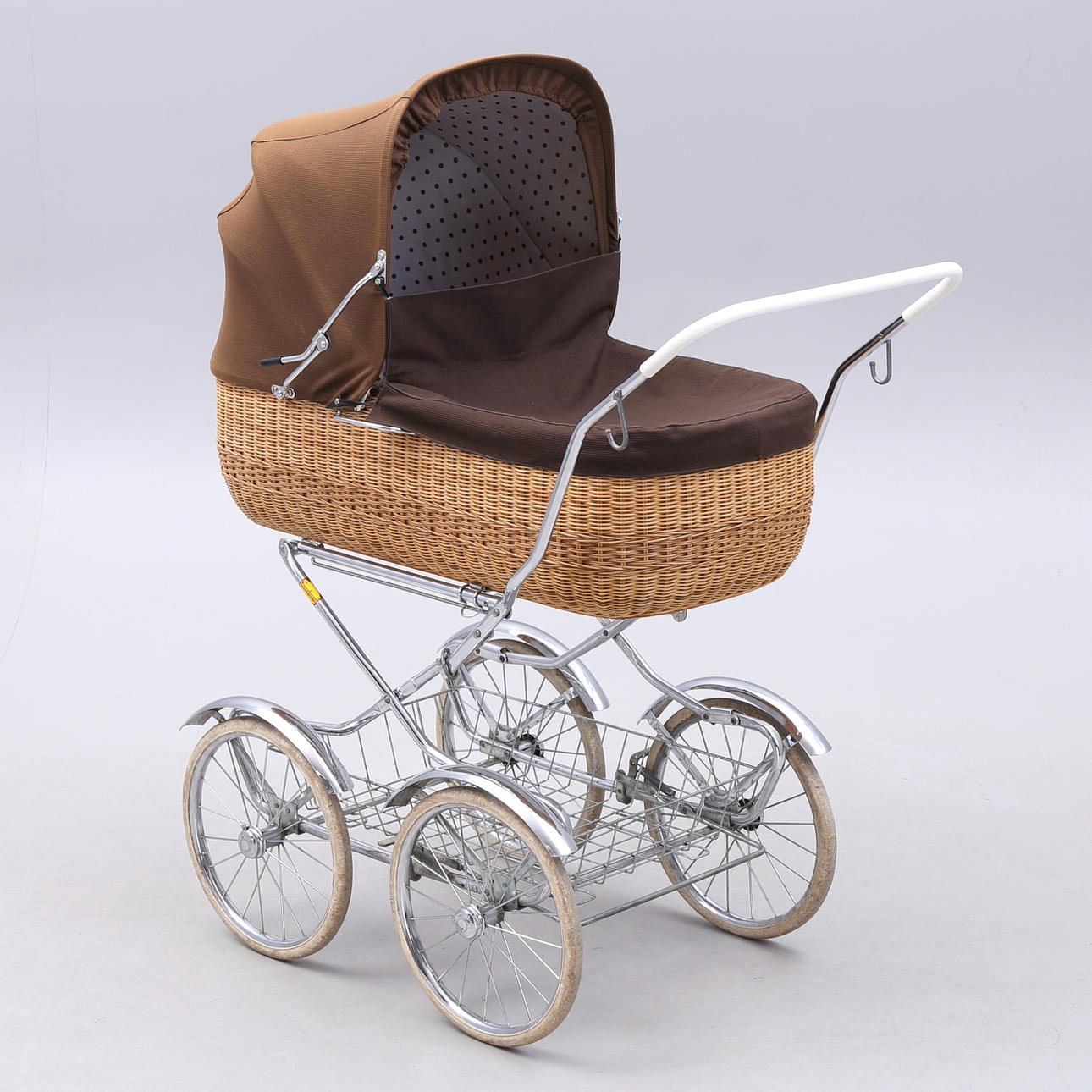 BARNVAGN, Emmaljunga, 1900-tal.