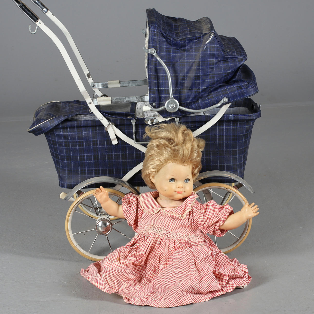 DOLL WAGON and DOLL, 1900s.