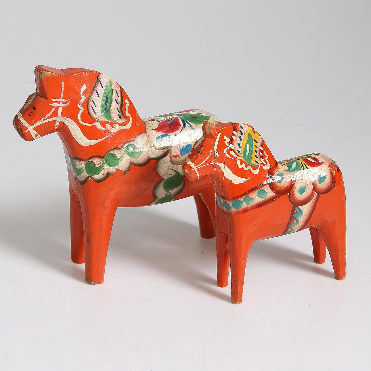 DALAHÄSTAR, 2 st, allmoge, 1900-talets första halva.