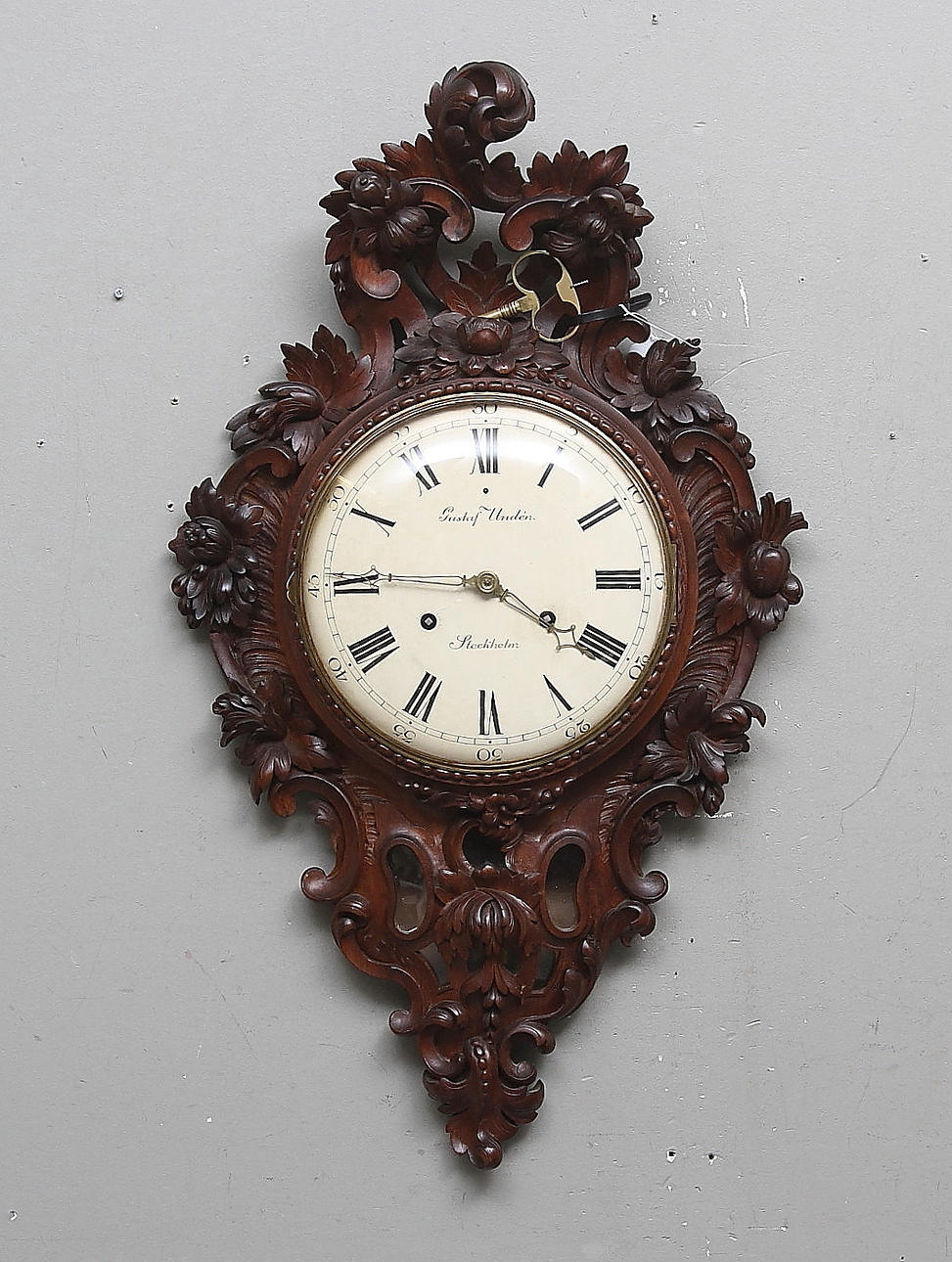 PENDYL, rokokostil, 1800/1900-tal. Höjd 84 cm.