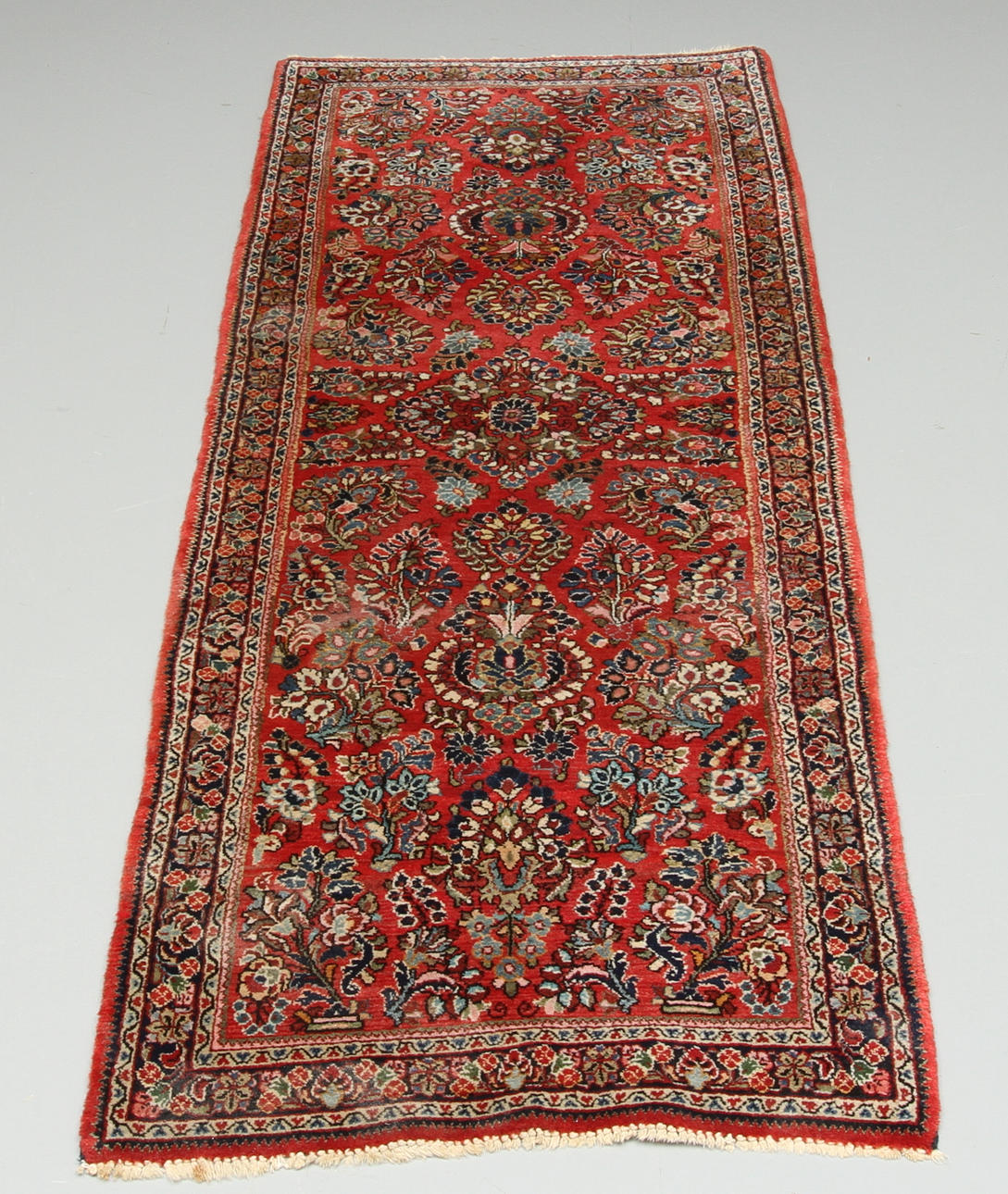 MATTOR, 2 st, orientaliska, ca 201 x 77 cm resp 109 x 71 cm.