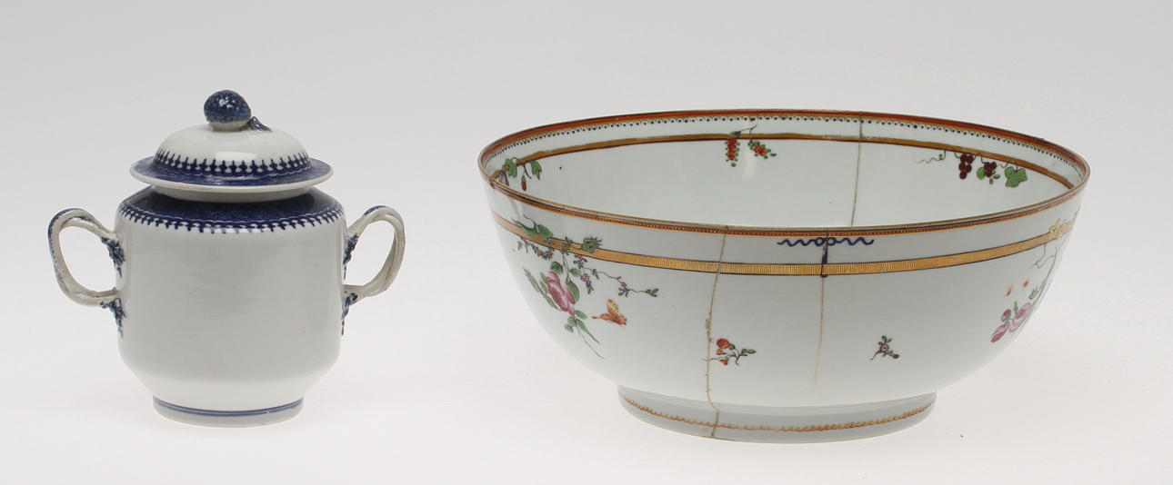 BÅLSKÅL, BURK med lock, porslin.