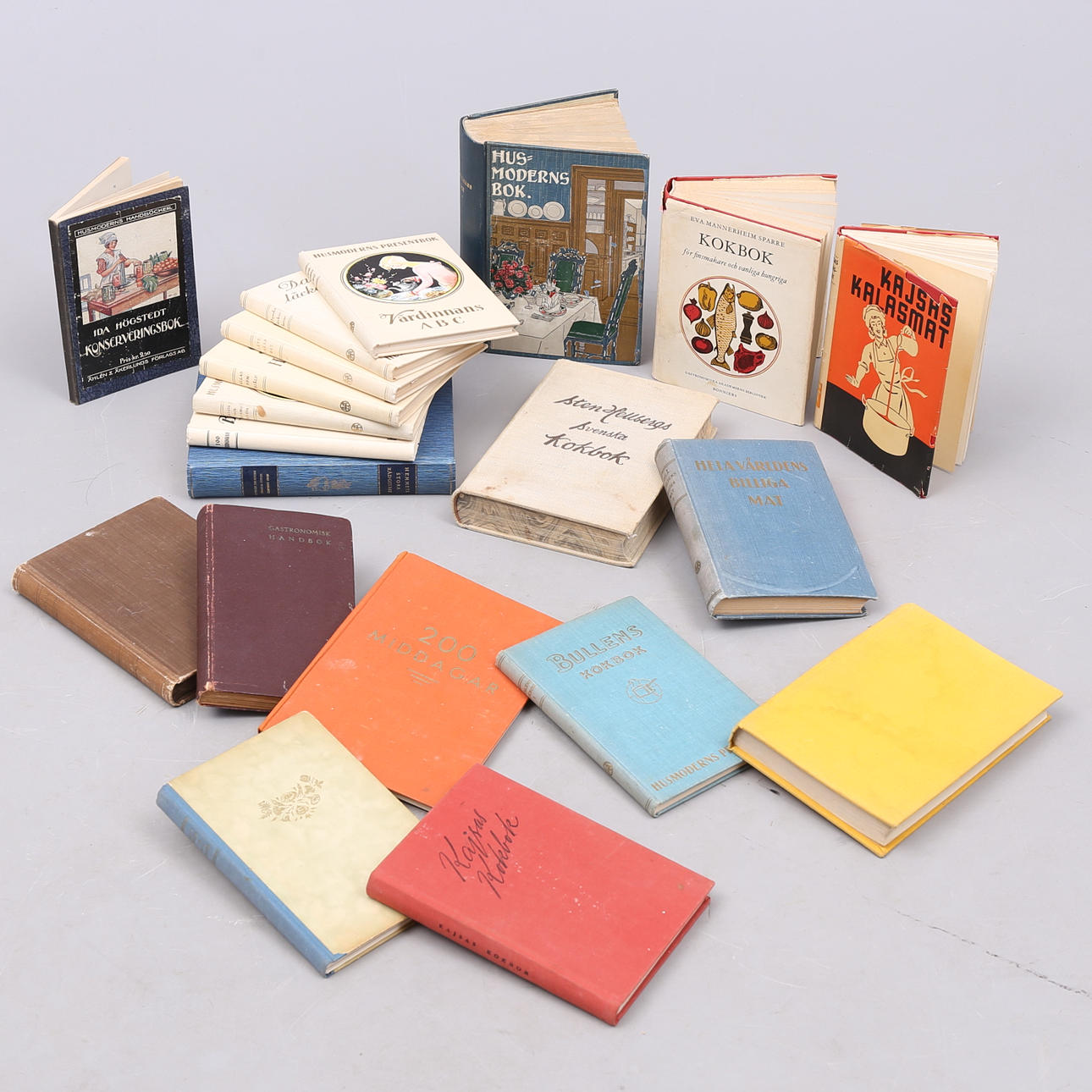COOKBOOKS, 20 pcs., 1930s/1940s.
