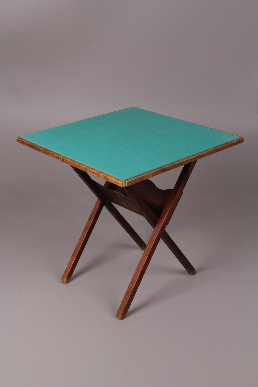 SPELBORD, hopfällbart, 1900-tal.