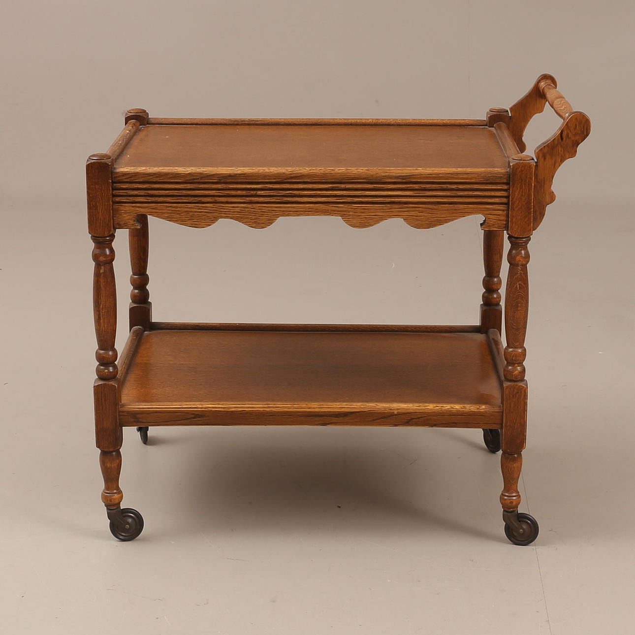 SERVERINGSVAGN, trä, 1900-tal.