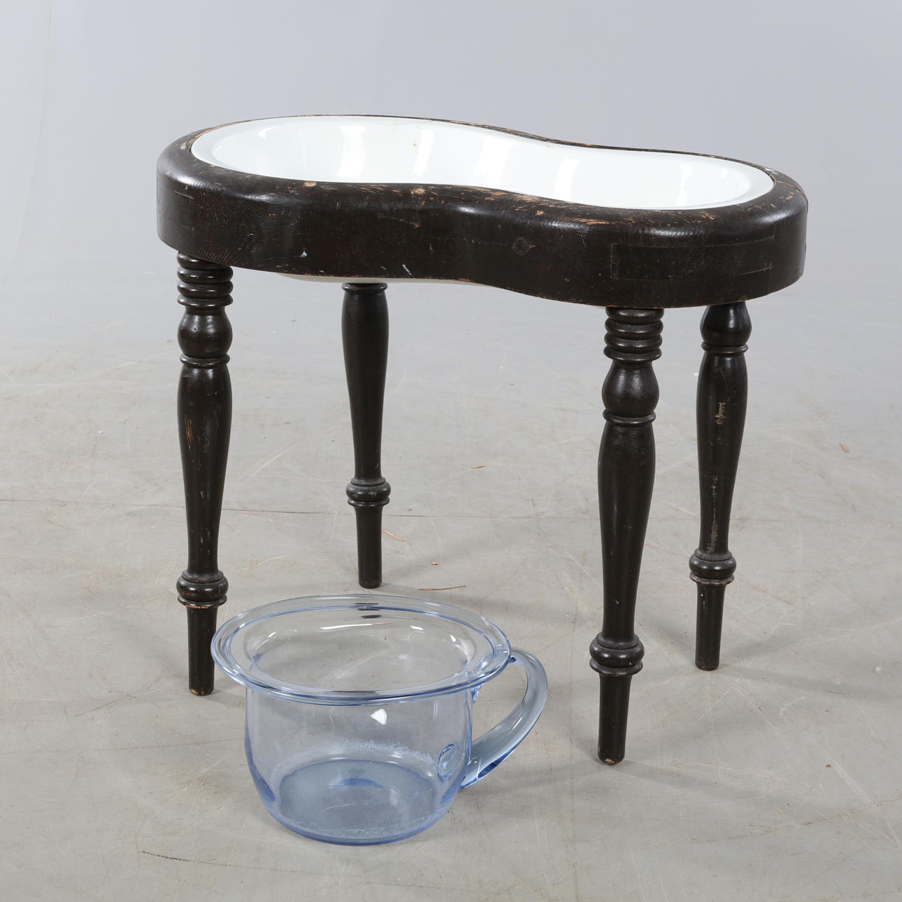 BIDÉ, trä/porslin, Rörstrand samt POTTA i glas.