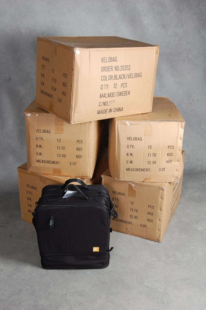 CYKEL/AXELVÄSKOR, 60 st nya i kartong ( Svart).