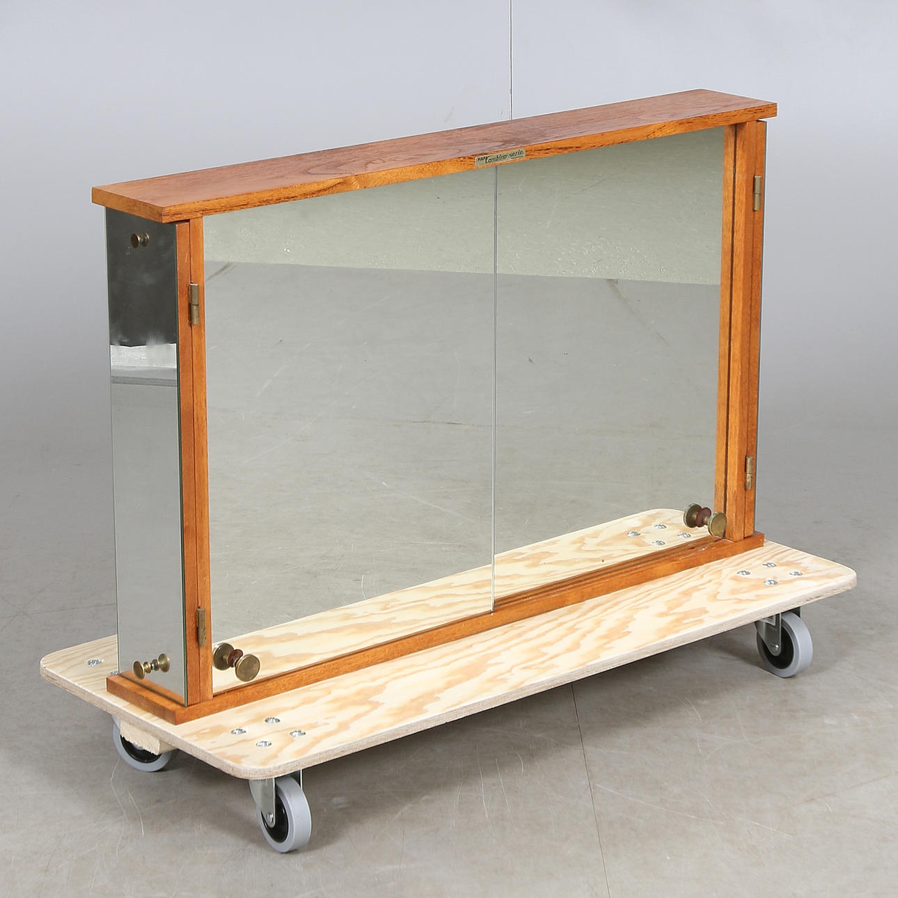 BADEZIMMERSCHRANK, Teak, "Combino" Hafa, 60er Jahre.