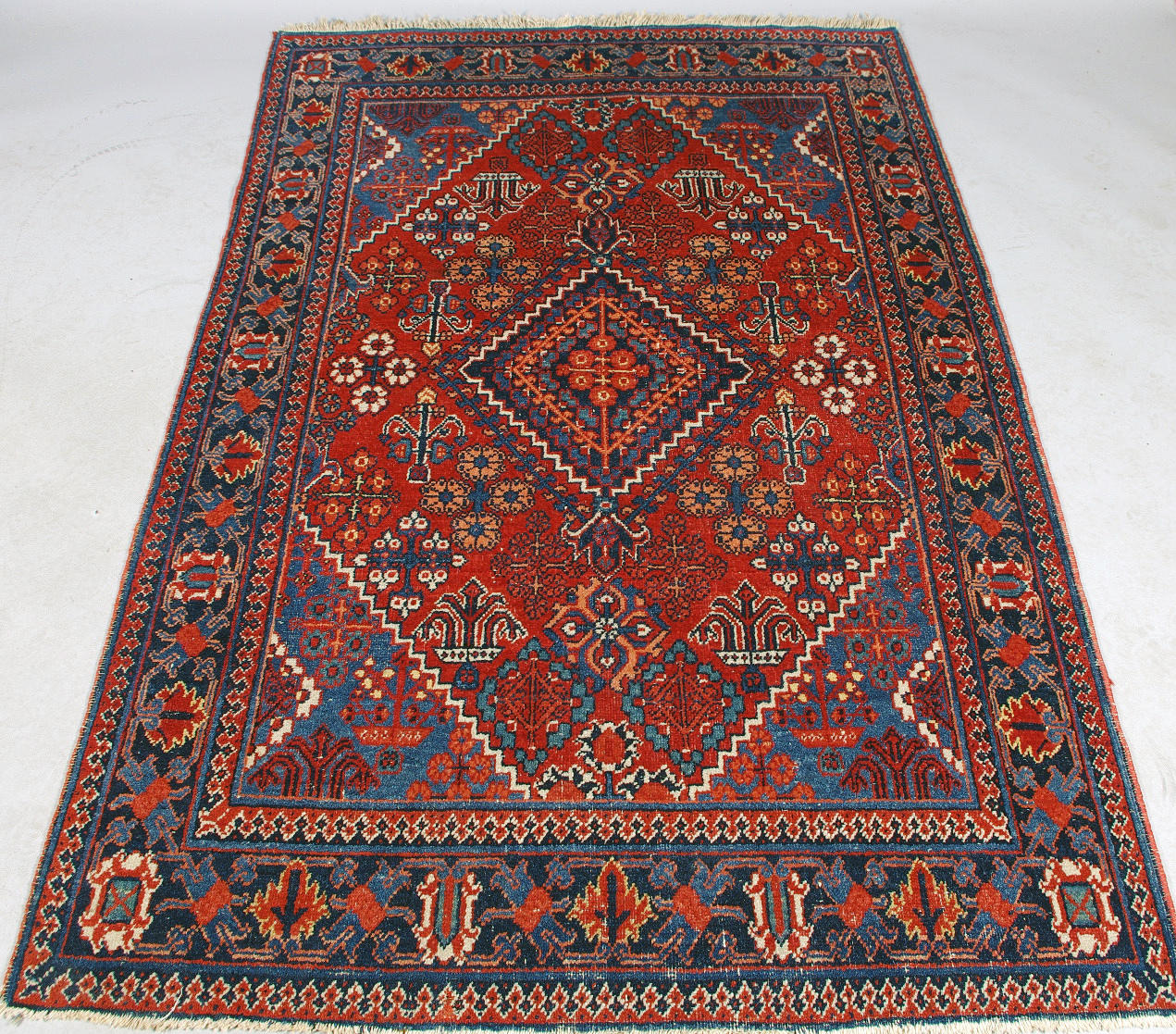 ORIENTMATTA, "Khamseh", 195 x 127 cm.