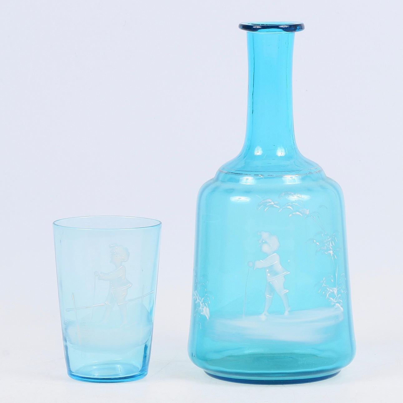 VATTENKARAFF, samt glas, Mary Gregory.