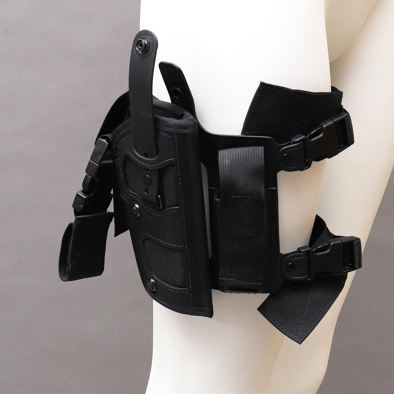 BONE HOLSTER, Galco, Phoenix Arizona.