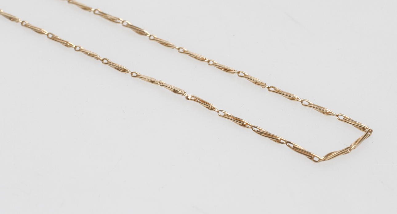 HALSKEDJA, 18k guld, vikt ca 2,7 gr.