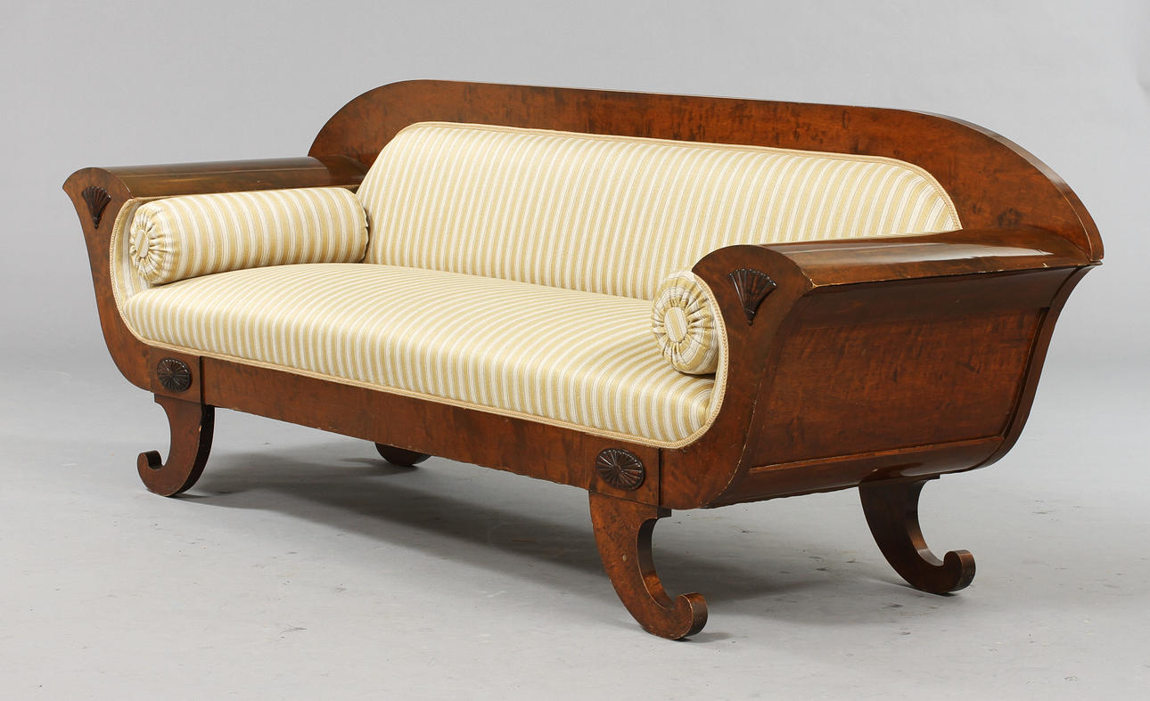 SALONGSGRUPP, 8 delar, Karl-Johan stil, 1900-talets första del.