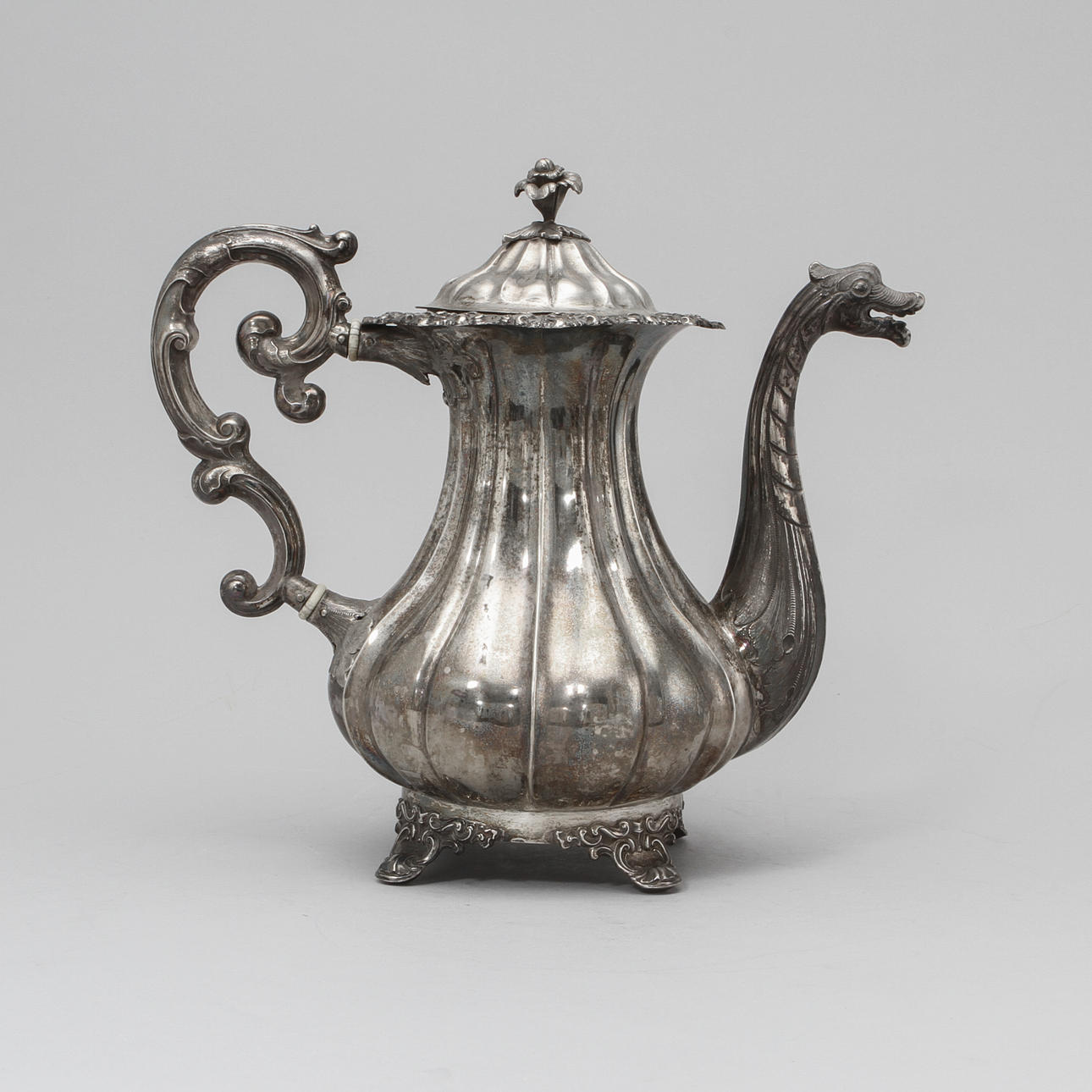 KAFFEKANNA, silver, L Larsson, Göteborg, 1830 - 1850-tal, Sverige.