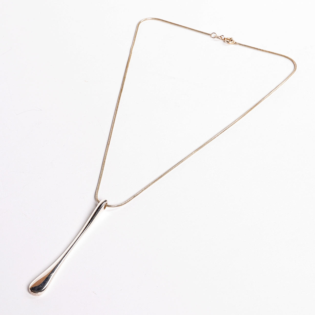 EFVA ATTLING. Halsband, silver.