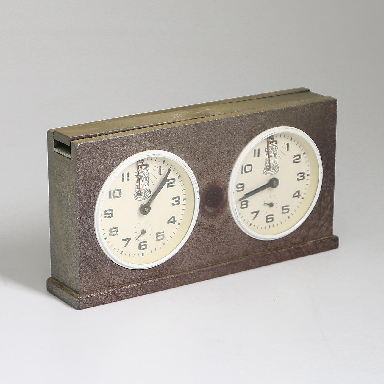 SCHACKKLOCKA, Tower Clock, 1900-talets andra del.