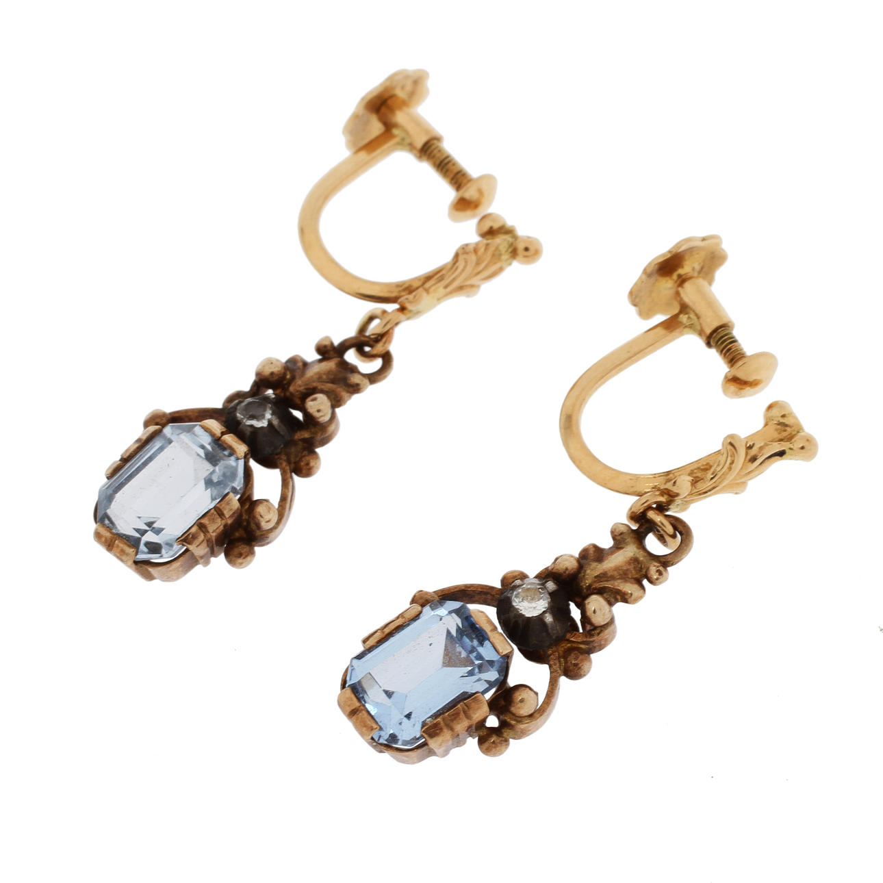 146192. ÖRHÄNGEN, 1 par, 18k rödguld med akvamarin samt diamant.