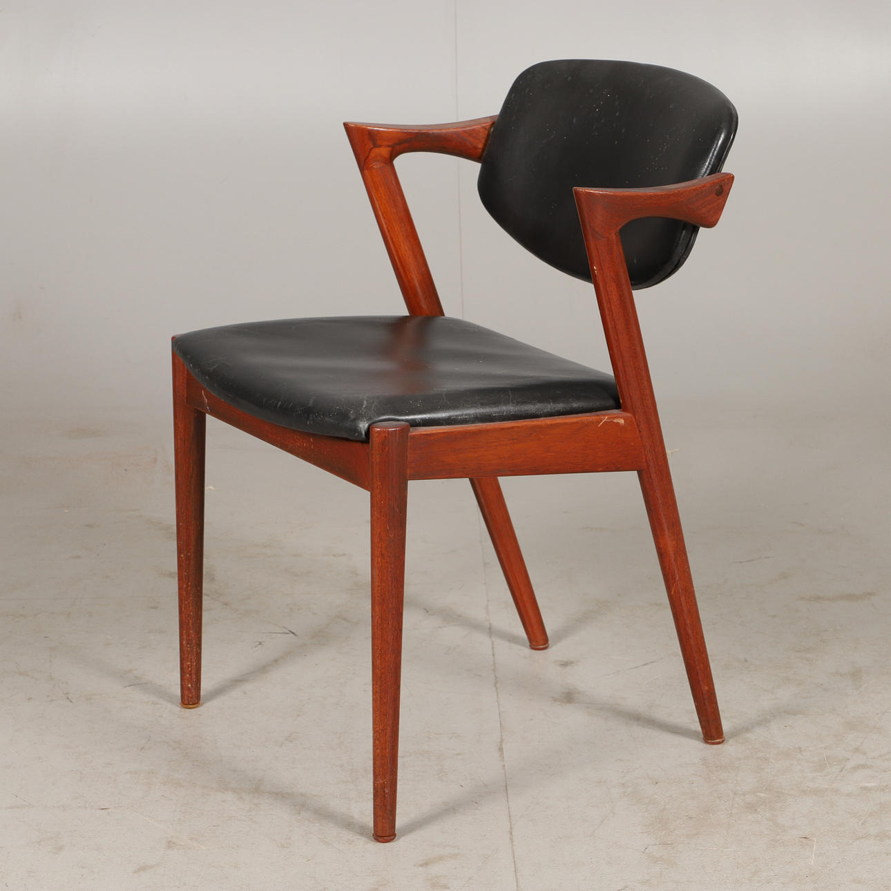 KAI KRISTIANSEN. Lænestol, model 42, Danmark.