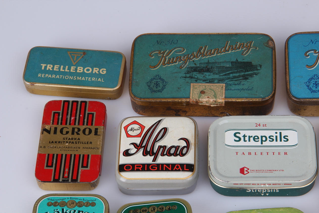 PLÅTBURKAR, 16 st, 1900-tal.