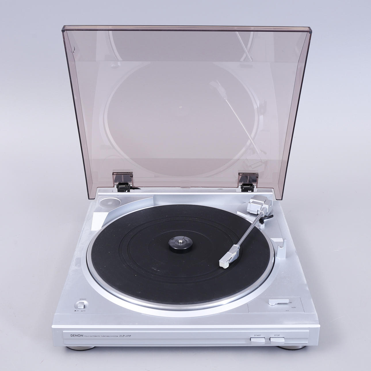 PLATESPILLER, Denon.