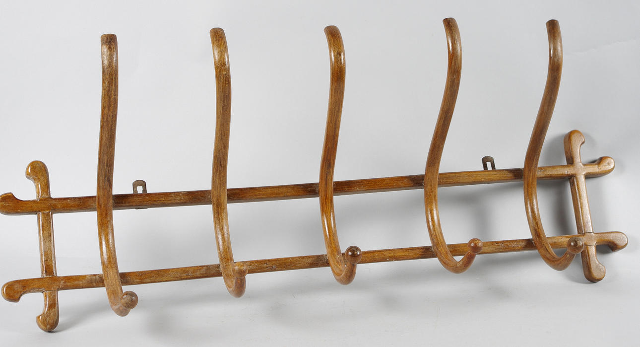 KLÄDHÄNGARE, böjträ, tidigt 1900-tal.