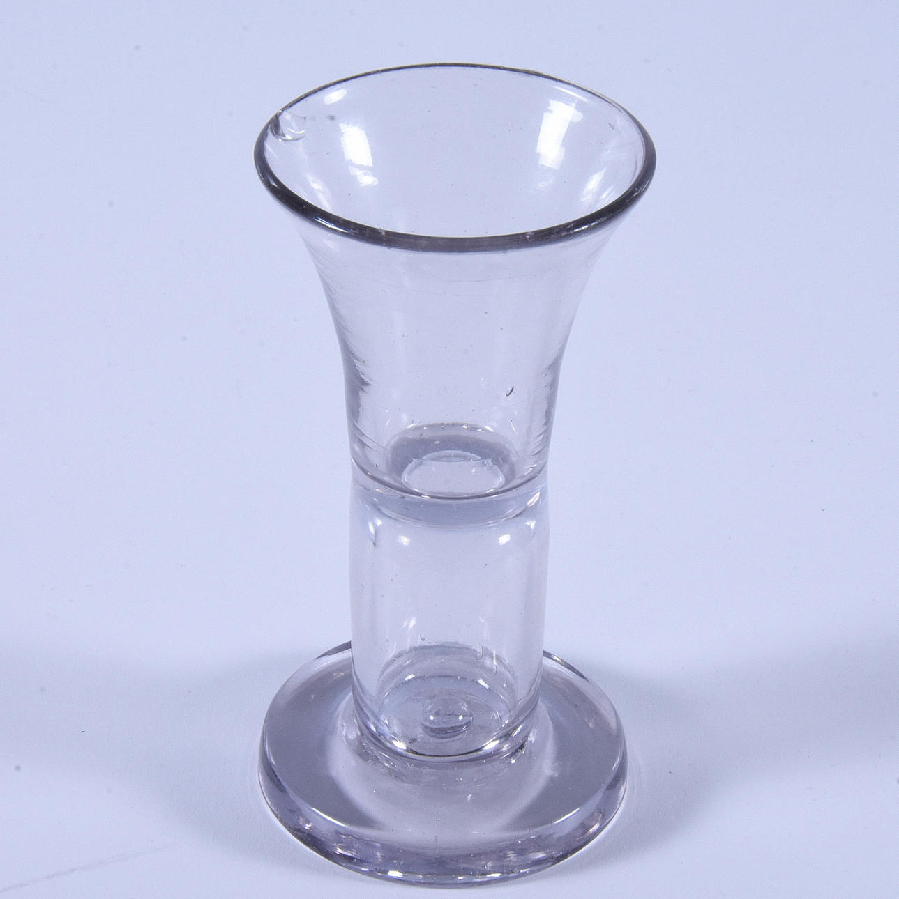 SNAPSGLAS, 1700-TAL.