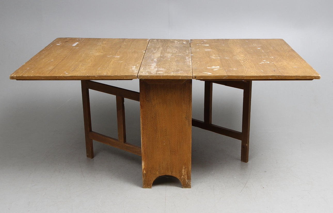 PATCH TABLE, 1800s. Furniture - Tables - Auctionet