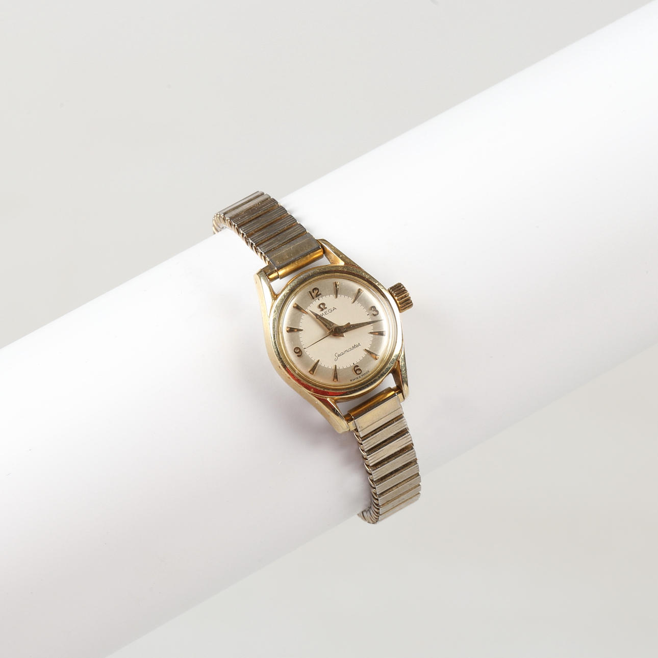 DAMUR,"Seamaster", guld på stål, Omega.