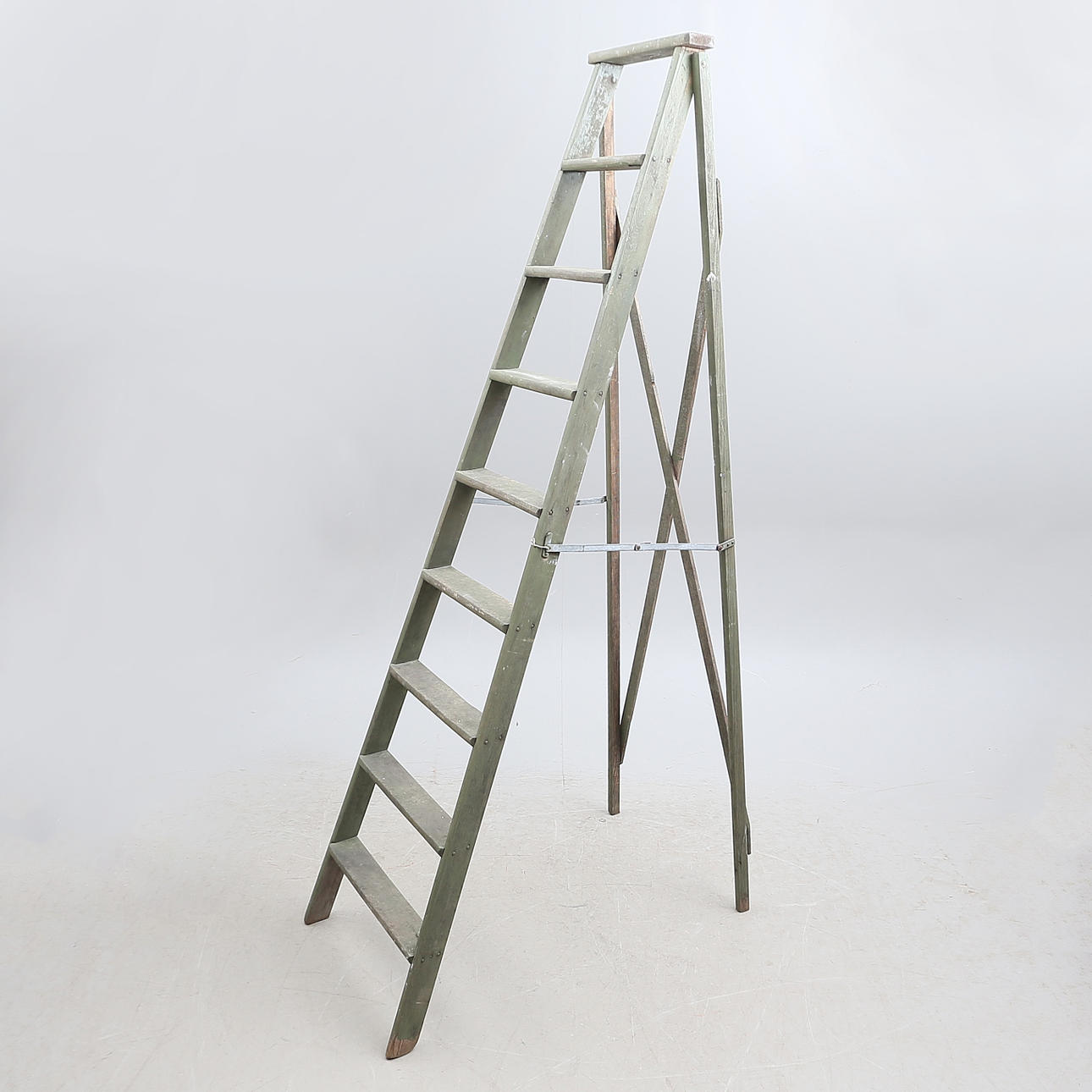 STEGE, trä, 1900-tal.