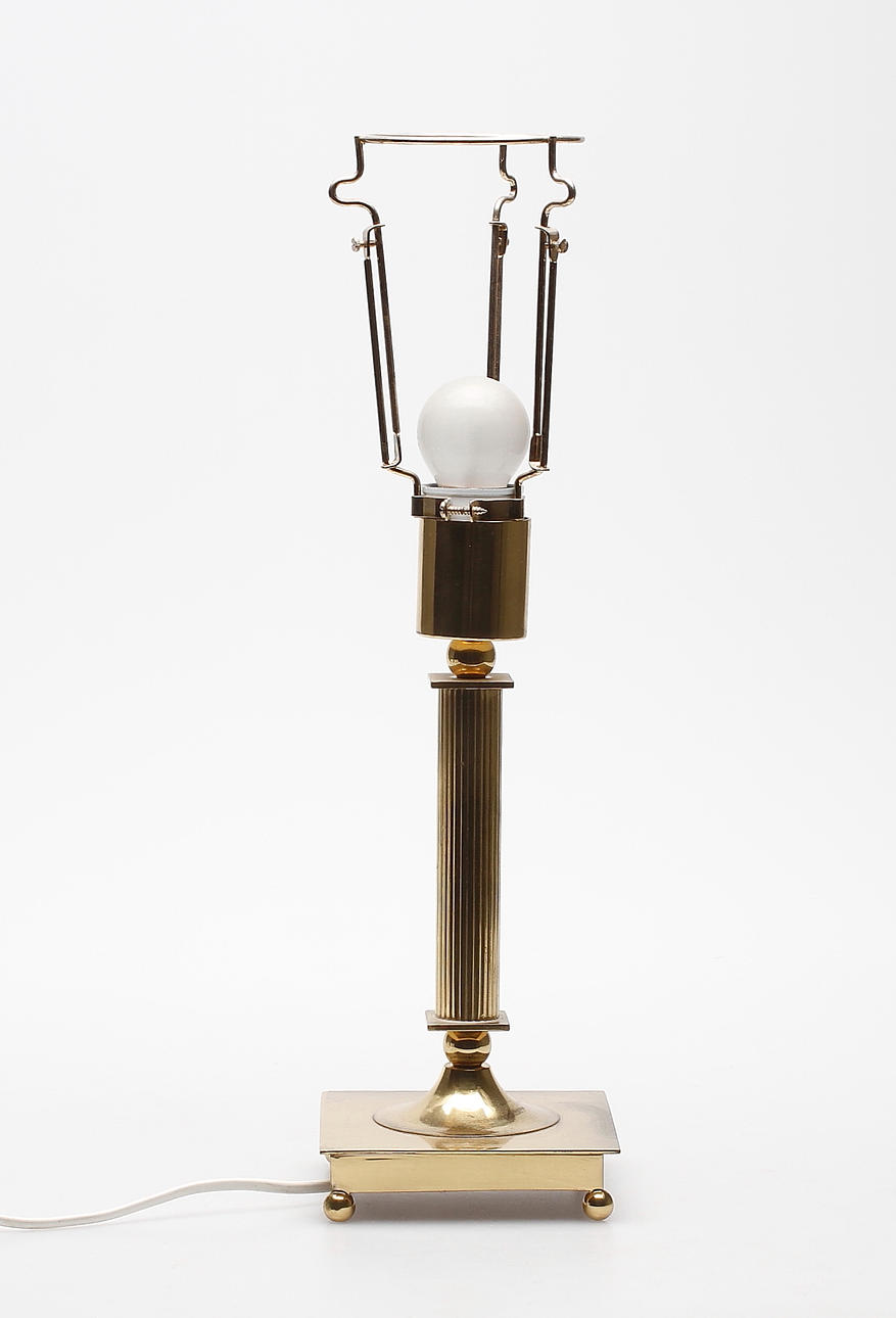 BORDSLAMPA, mässing, Sölve Carlsson, Helsingborg 1983.