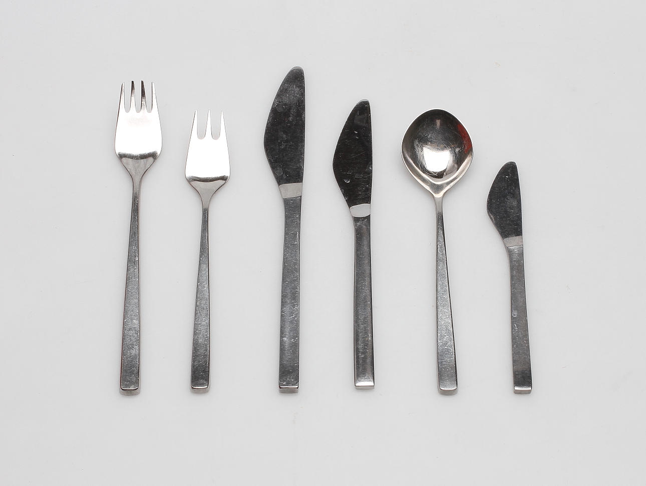 BESTICK, 35 delar, rostfritt stål, "Fuga", Tias Eckhoff, Lundtofte, Danmark.