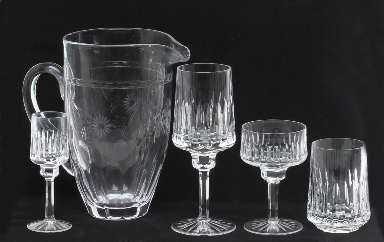 GLASSERVIS, 45 delar, GAB, Nybro, samt kanna, 1900-tal.