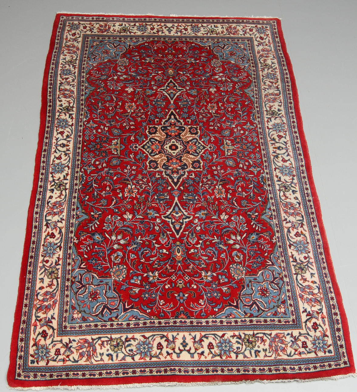 MATTA, orientalisk, ca 219 x 138 cm.