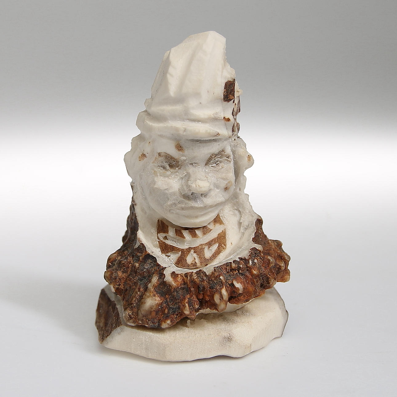 ERIK NORBERG, hornarbete, signerad, daterad. -96.