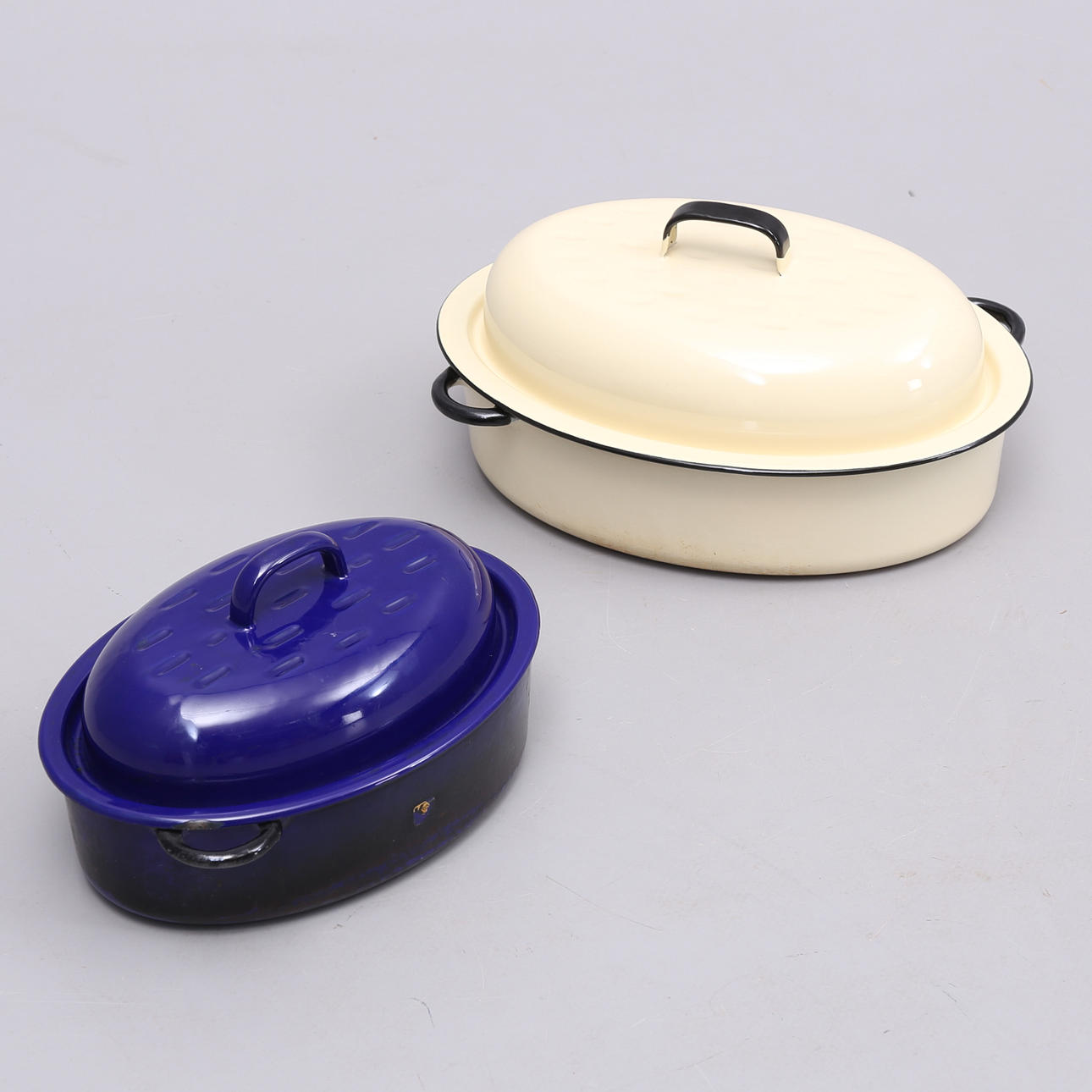 STEKGRYTOR, 2 st, Kockums.