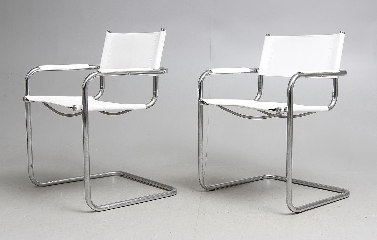 KARMSTOLAR, ett par, Bauhaus-typ, 1900-talets andra hälft.