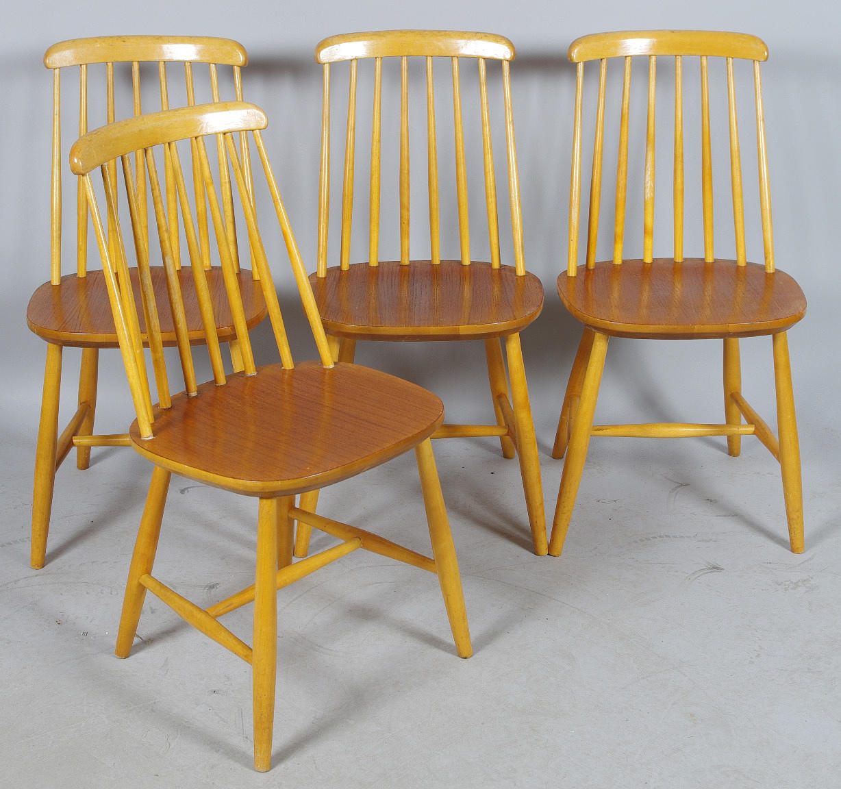 PINNSTOLAR, 4 stycken, teak/björk.