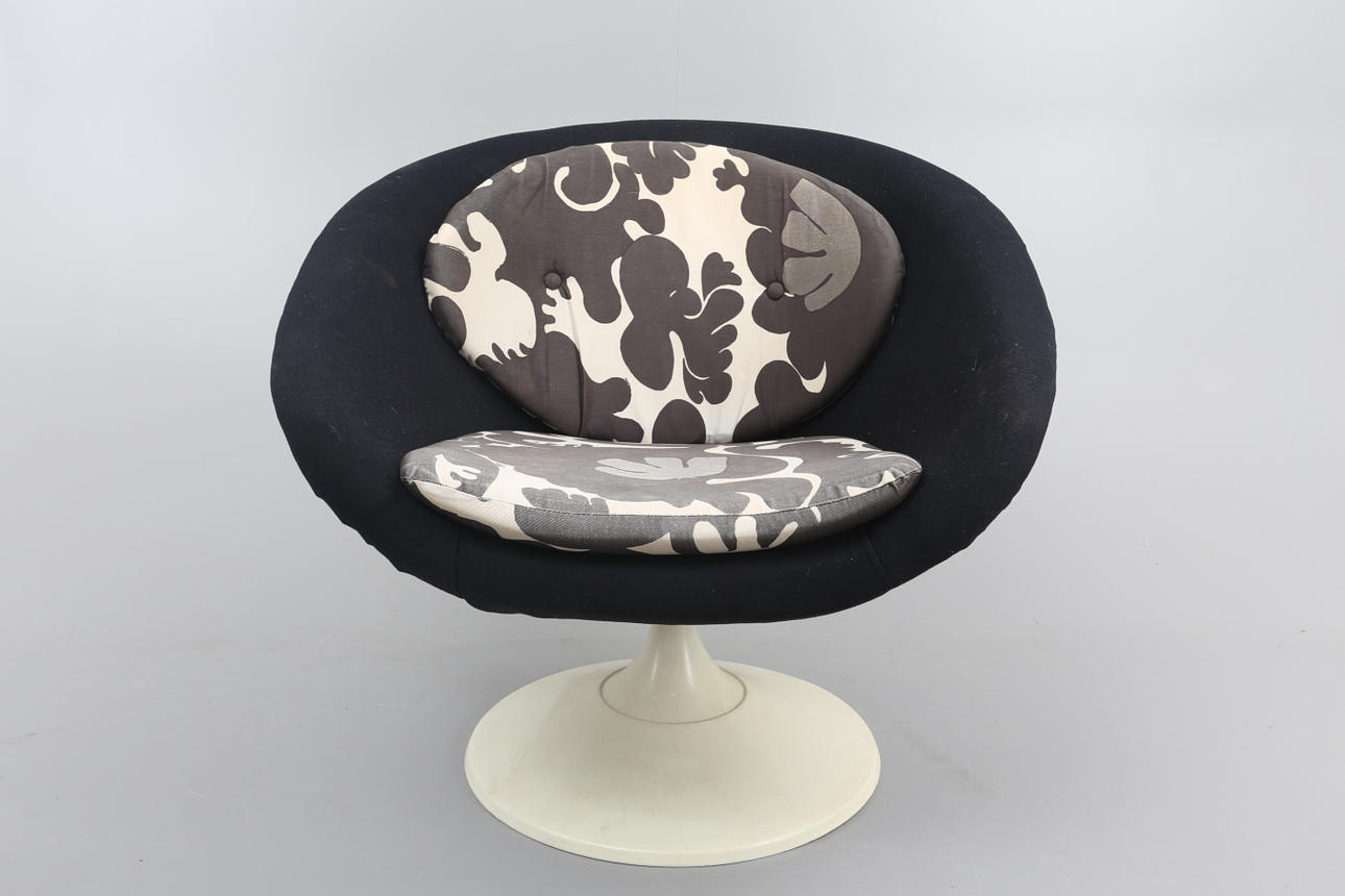 SNURRFÅTÖLJ "Overman" 1900-talets andra del.