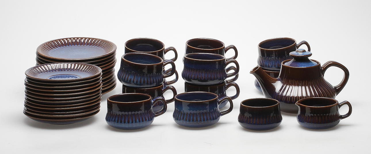 TESERVIS, 27 delar, keramik, "Kosmos", Berit Ternell, Gefle.