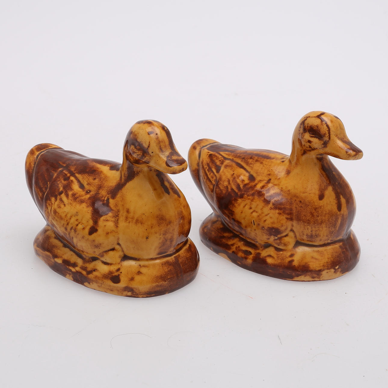 SPARBÖSSA, Tillinge keramik, and.