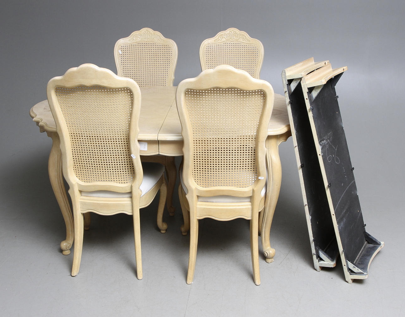 MATSALSMÖBEL, rokokostil, sent 1900-tal.