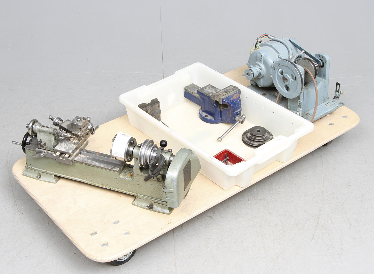 VERKTYG, MASKINER. 7 delar.