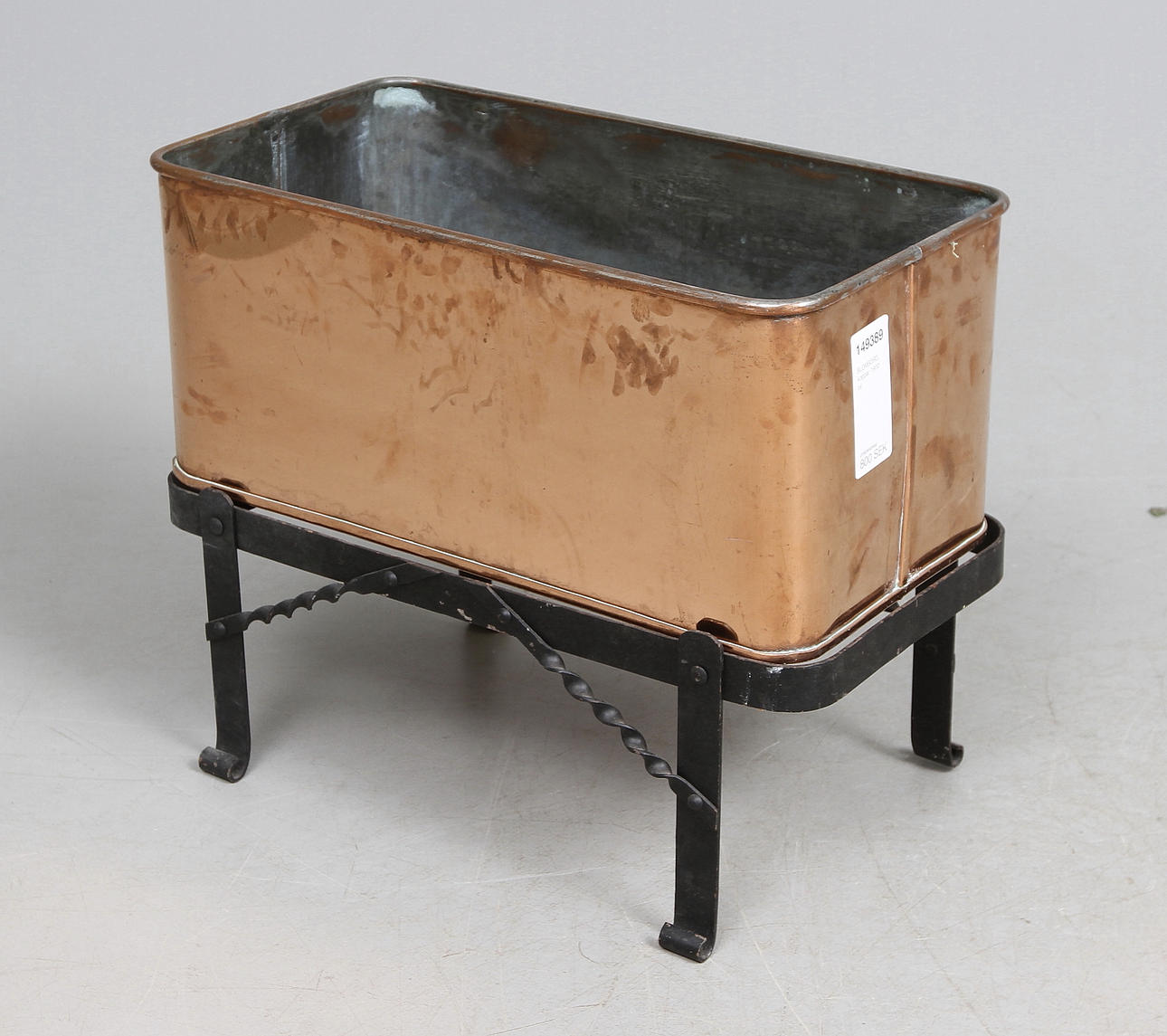 BLOMBORD, koppar, 1900-tal.