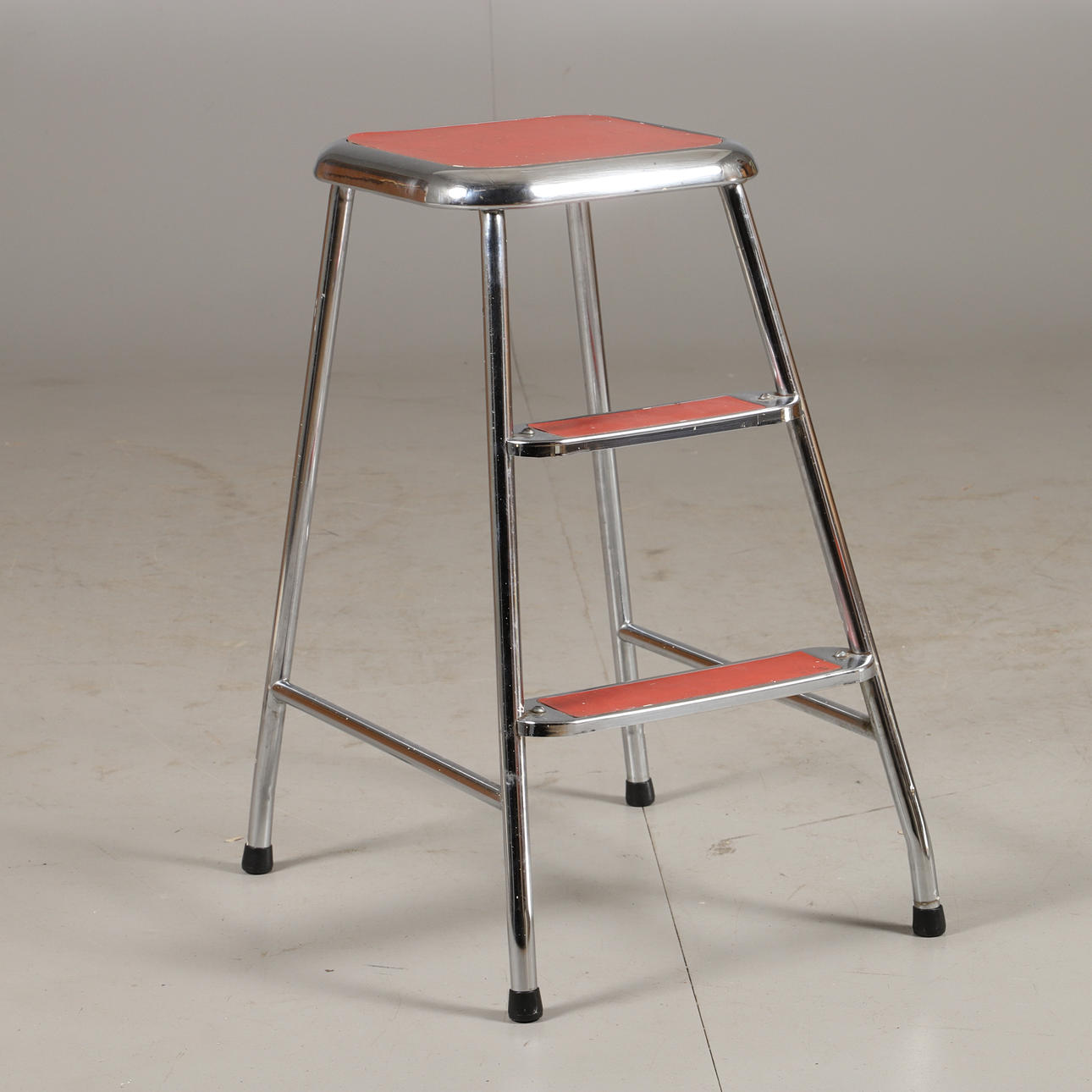 STAIRCASE, chrome, AWA.