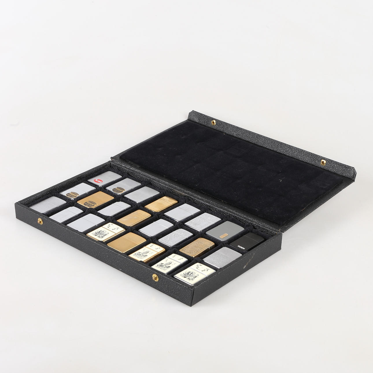 ZIPPO, 24 pcs, in display case, USA.