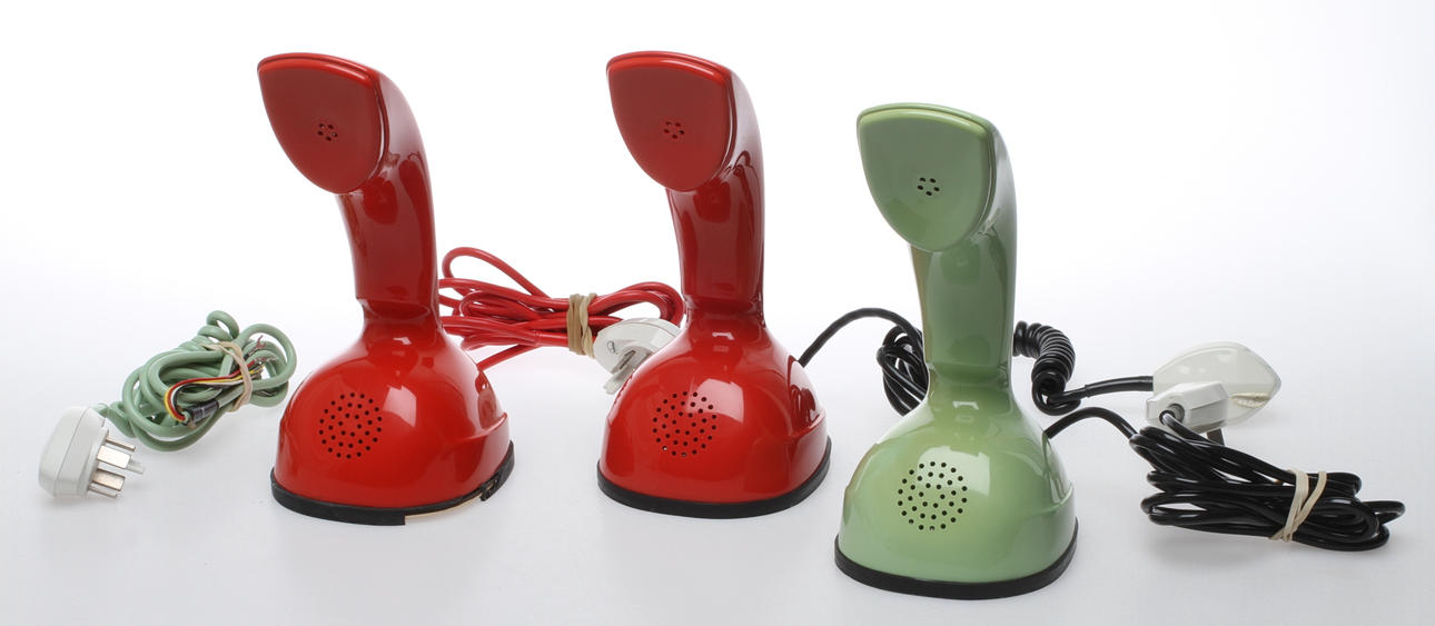 BORDSTELEFON, 3 st, Cobra/Ericofon LM Ericson.
