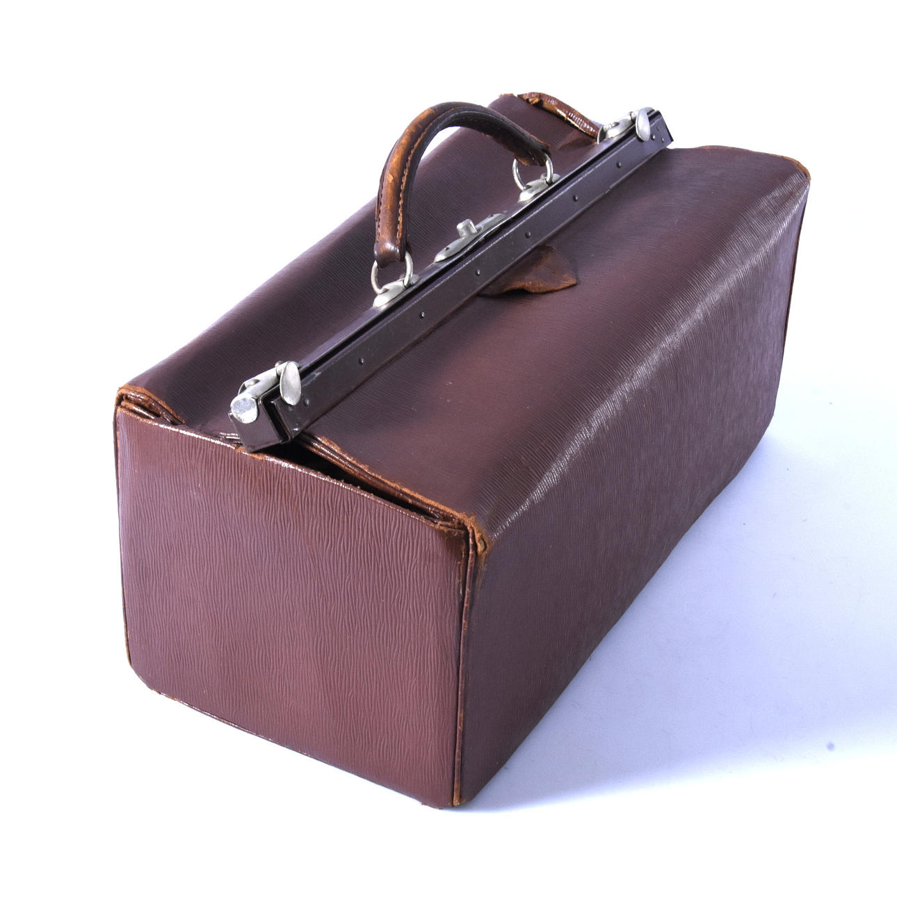 DOKTORVÄSKA, läder, 1900-tal.